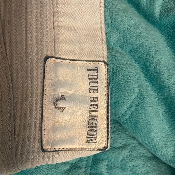 True Religion Moto Rocco Jean men's 30W zippered back pockets, distressed light - Picture 8 of 16